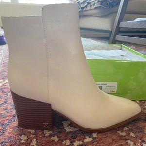 Sam Edelman Cari Block Heel Bootie